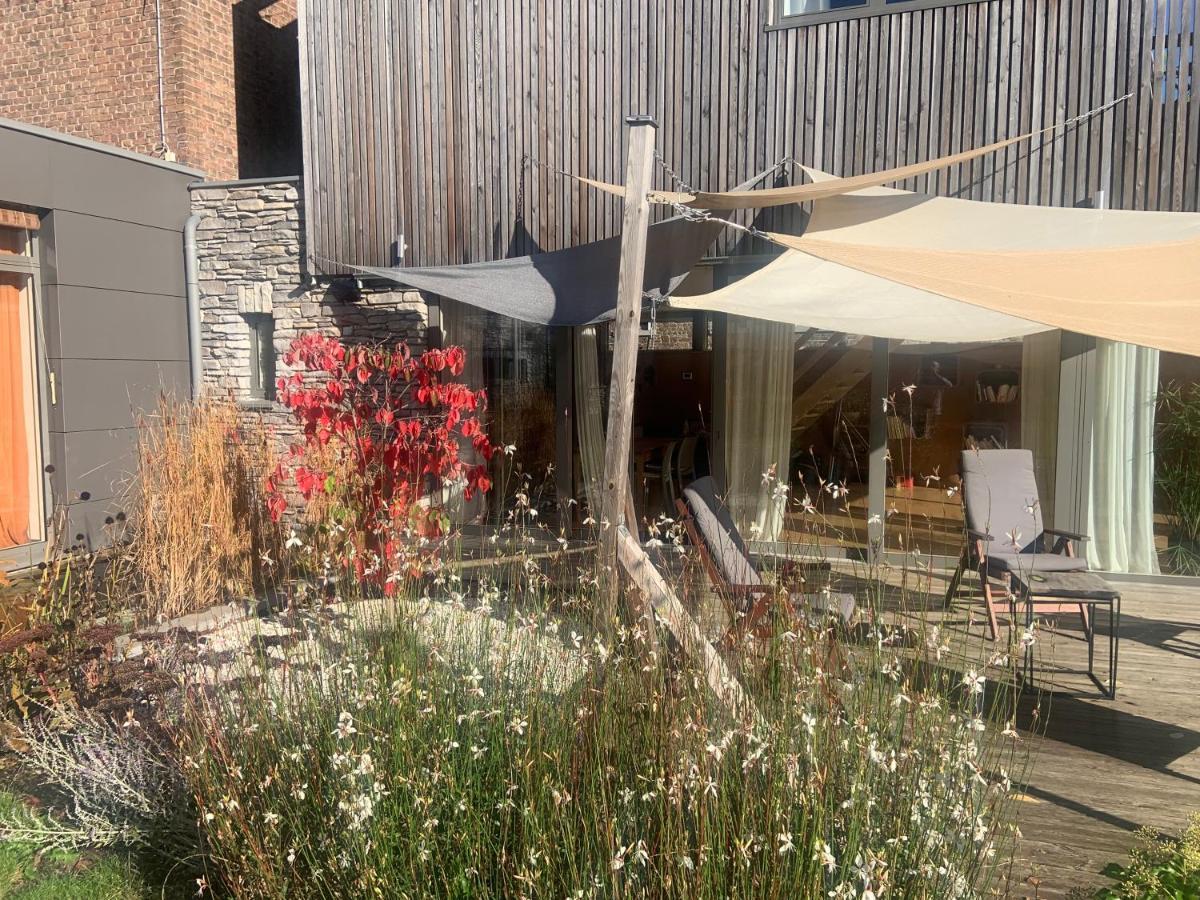 Maison D'Hotes "La Source Paisible Profondeville Bagian luar foto